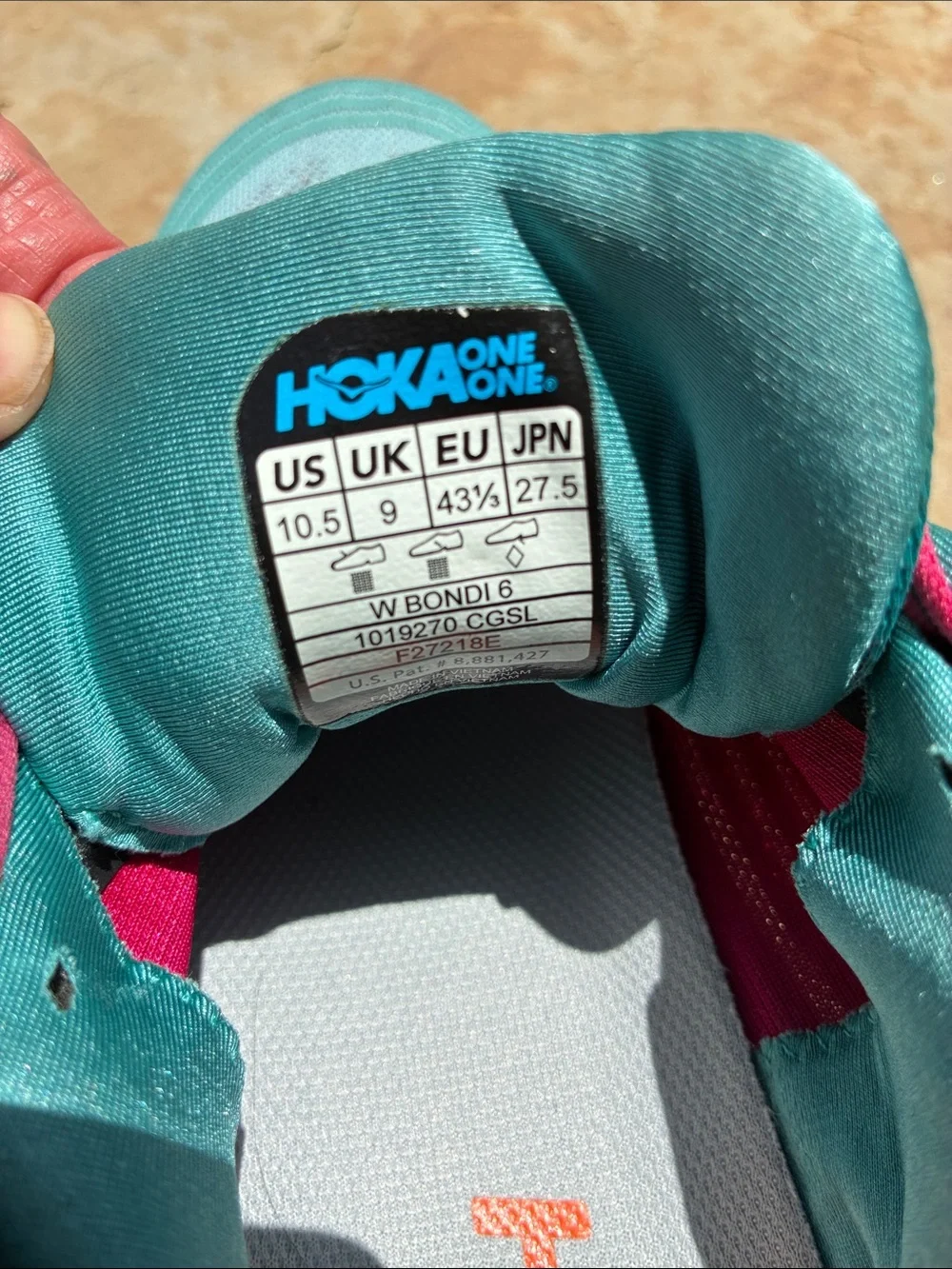 HOKA ONE Bondi 6 Teal/turquoise Running Sneakers Pink Accents w 10.5